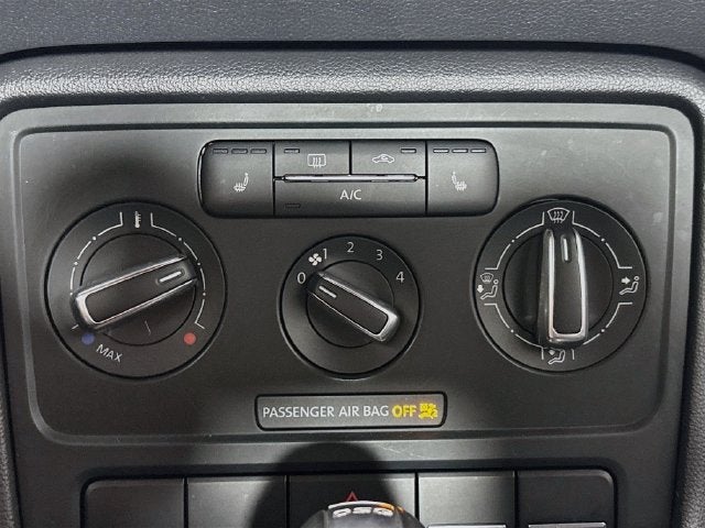 2013 Volkswagen Beetle 2.0 TDI