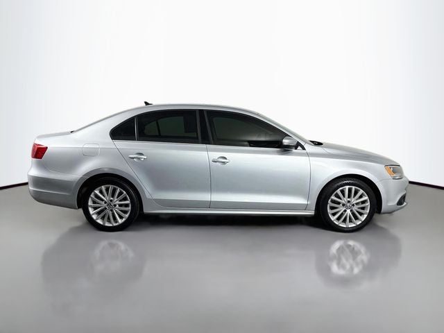 2014 Volkswagen Jetta 2.0L TDI w/Premium/Navigation