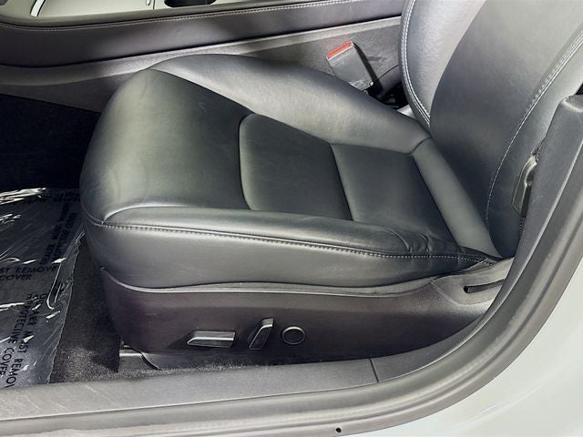 2022 Tesla Model 3 Base