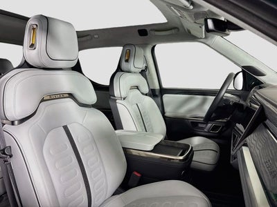 2022 Rivian R1T Adventure
