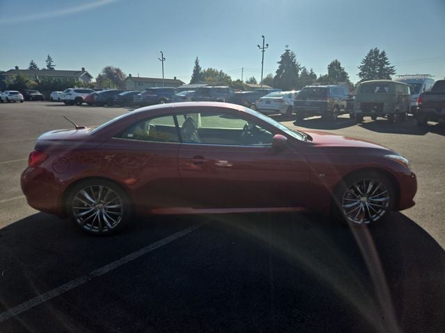 2014 INFINITI Q60 Base