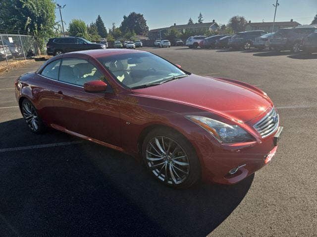 2014 INFINITI Q60 Base