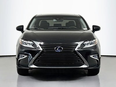 2017 Lexus ES 300h