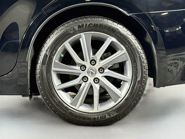2017 Lexus ES 300h