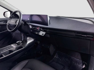 2024 Kia EV6 Light