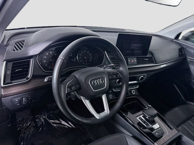 2023 Audi Q5 40 Premium quattro
