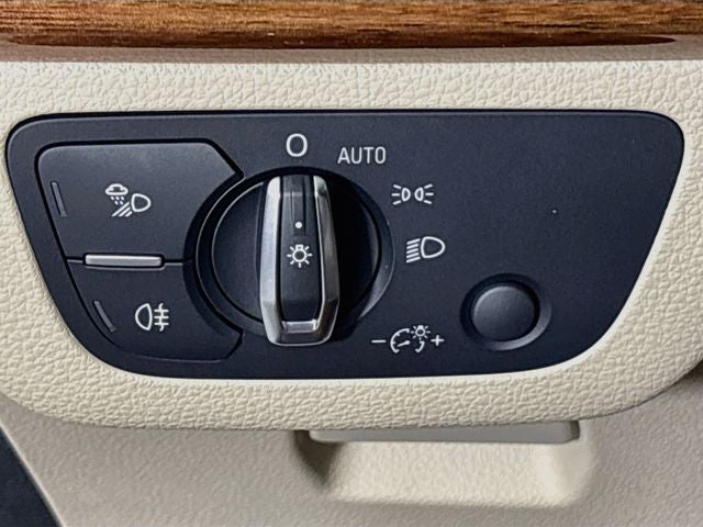 2023 Audi Q5 40 Premium quattro