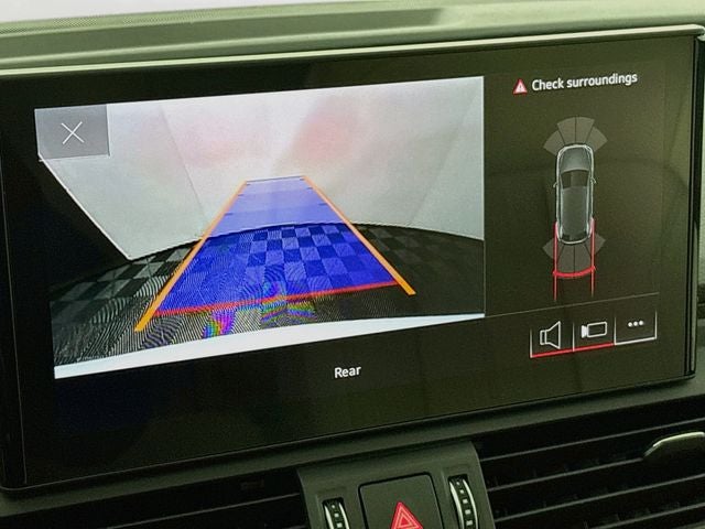2023 Audi Q5 40 Premium quattro