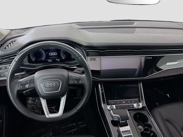 2022 Audi Q7 45 Premium Plus quattro