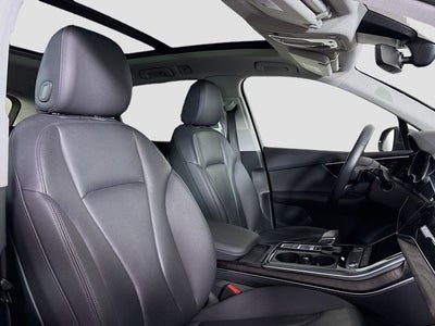 2022 Audi Q7 45 Premium Plus quattro