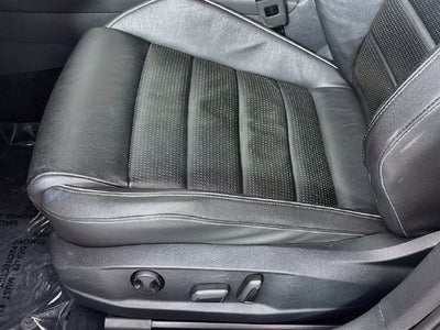 2018 Volkswagen Golf R DCC & Navigation 4Motion