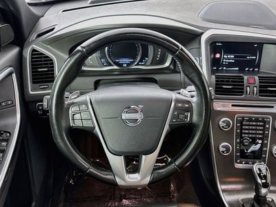 2015 Volvo XC60 T6 Platinum