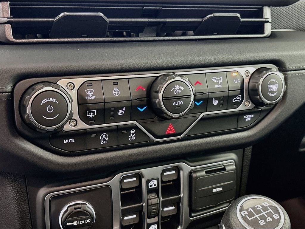 2025 Jeep Wrangler 4-Door Rubicon 4x4