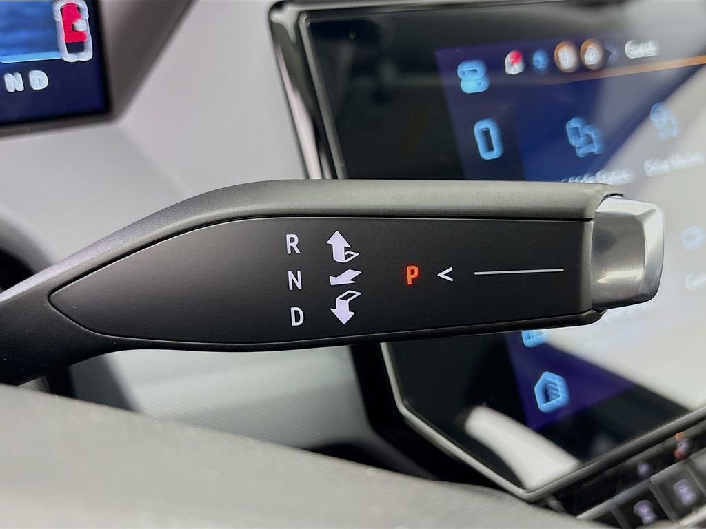 2027 Chevrolet Bolt LT - Photo 17