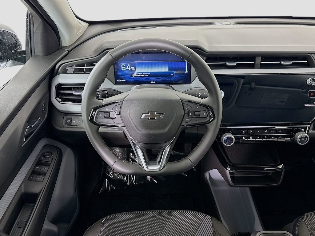2027 Chevrolet Bolt LT - Photo 21
