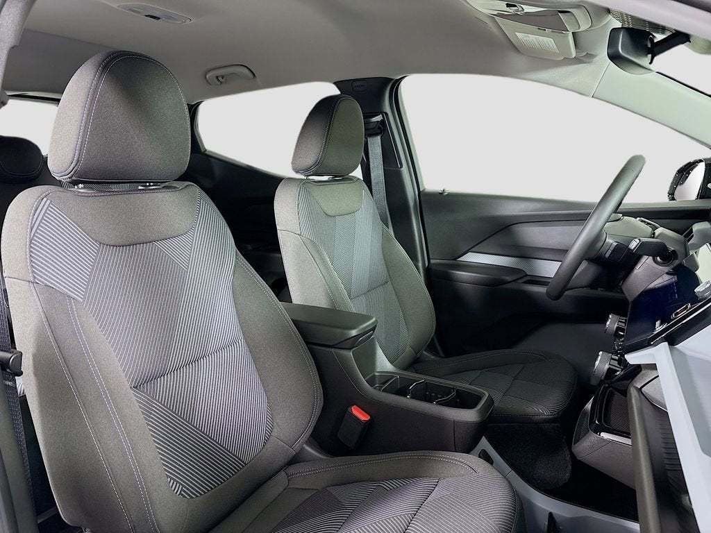 2027 Chevrolet Bolt LT - Photo 26