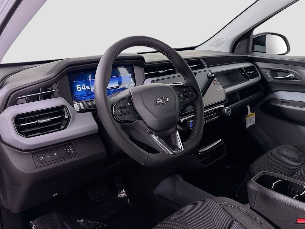 2027 Chevrolet Bolt LT - Photo 9