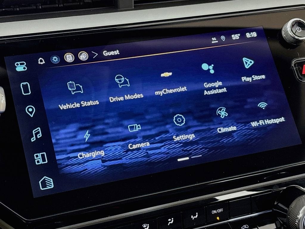 2027 Chevrolet Bolt LT - Photo 15