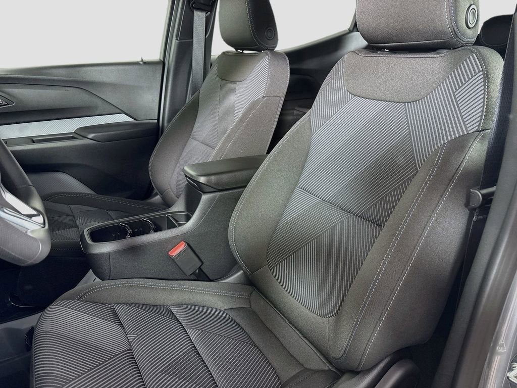 2027 Chevrolet Bolt LT - Photo 19