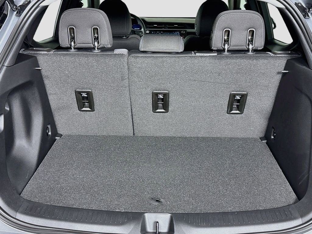 2027 Chevrolet Bolt LT - Photo 23