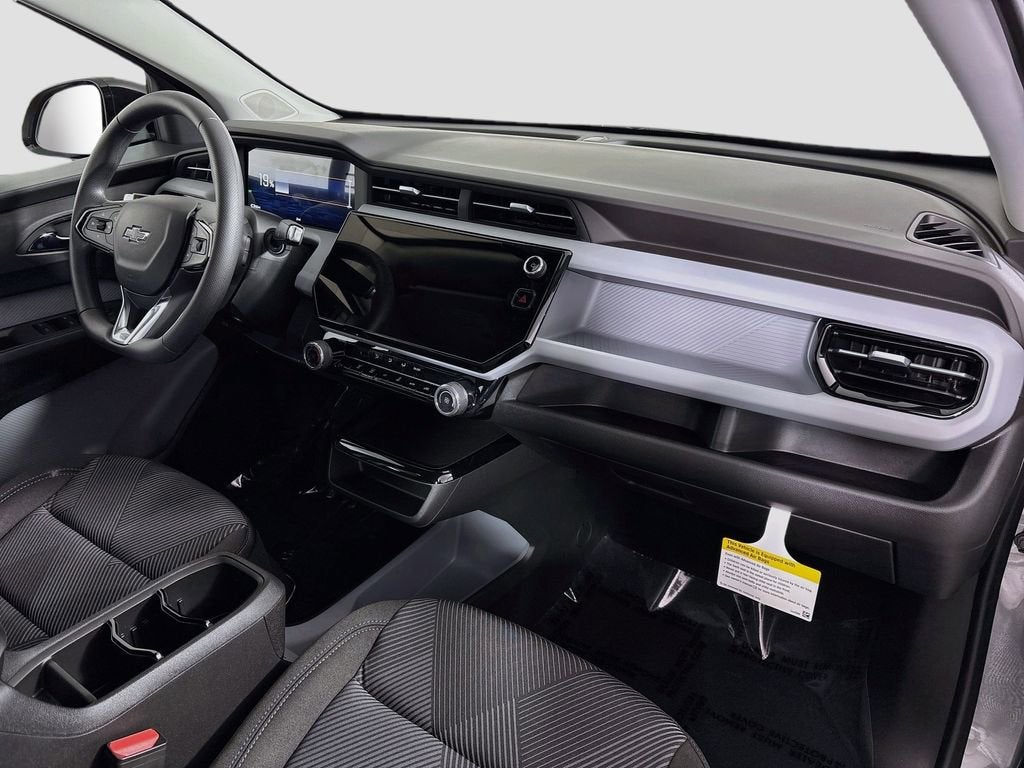 2027 Chevrolet Bolt LT - Photo 26