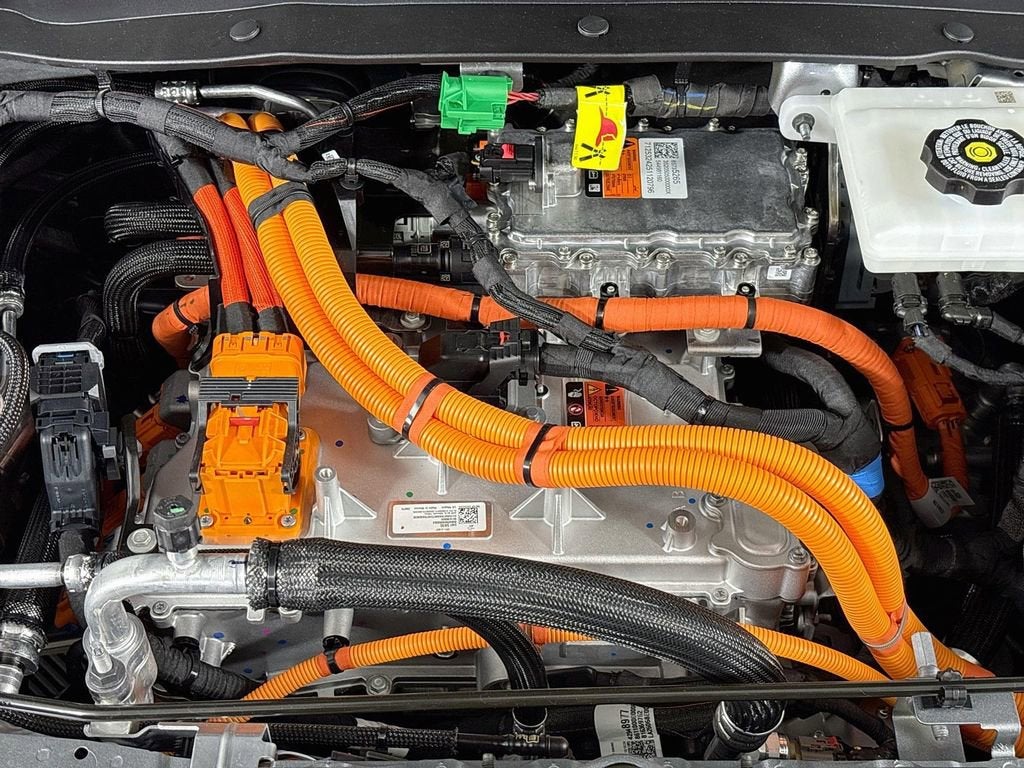 2027 Chevrolet Bolt LT - Photo 27