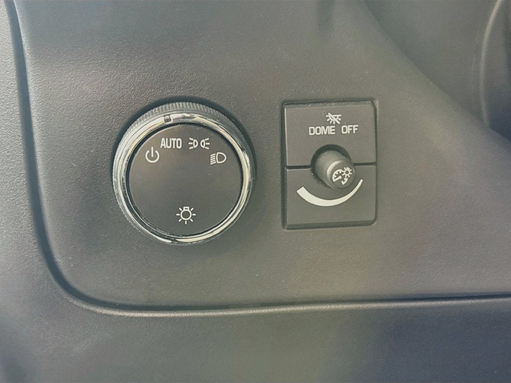 2017 Chevrolet Express Passenger 3500 LT