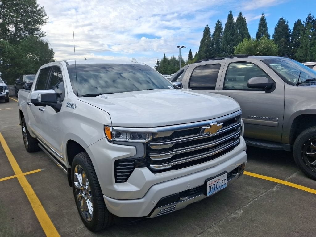 2023 Chevrolet Silverado 1500 High Country