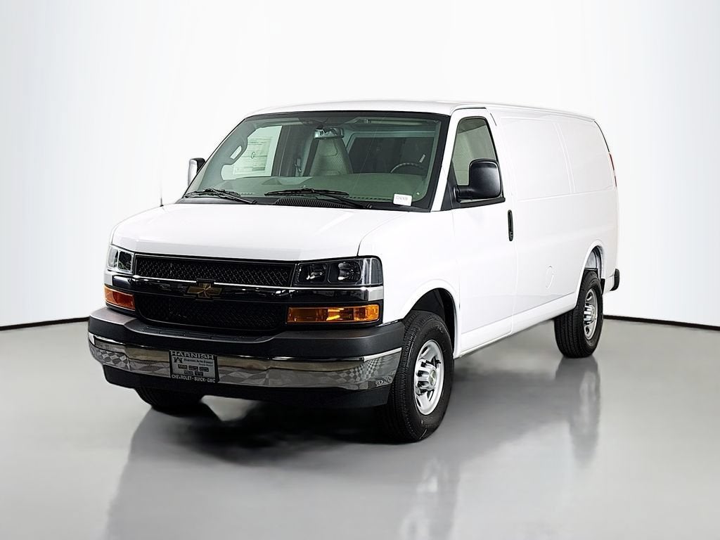 2026 Chevrolet Express Cargo WT