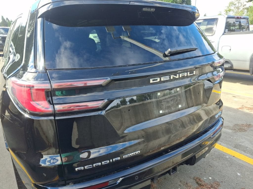 2026 GMC Acadia Denali Ultimate - Photo 7