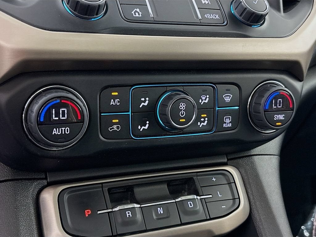 2022 GMC Acadia Denali - Photo 20