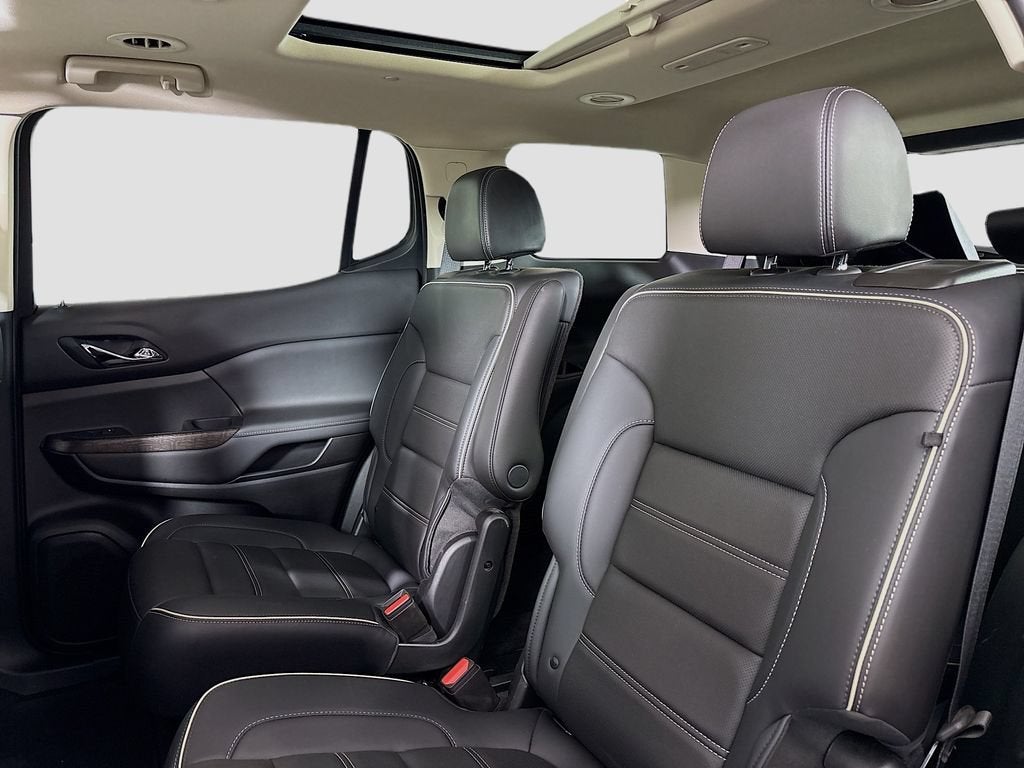 2022 GMC Acadia Denali - Photo 30
