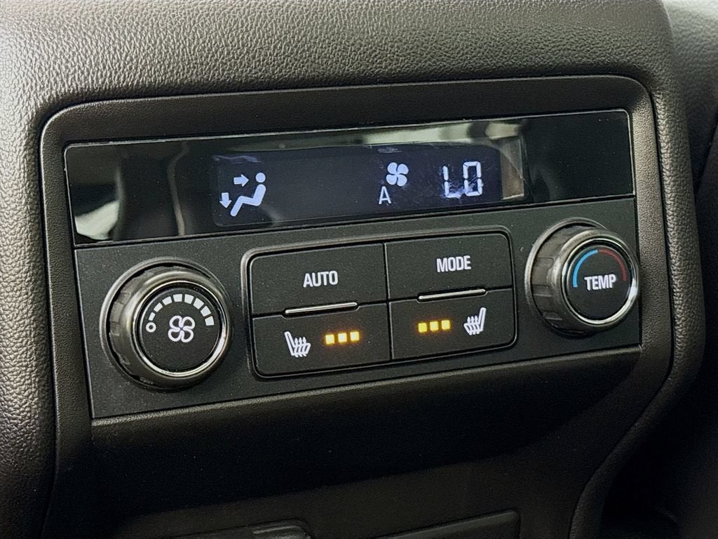 2022 GMC Acadia Denali - Photo 31