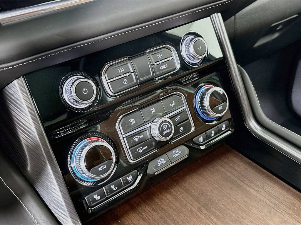 2024 GMC Yukon Denali Ultimate
