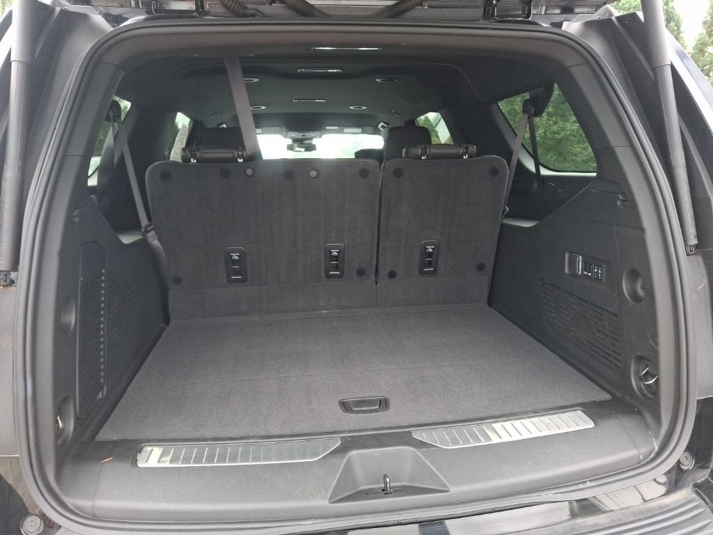 2024 Chevrolet Suburban RST