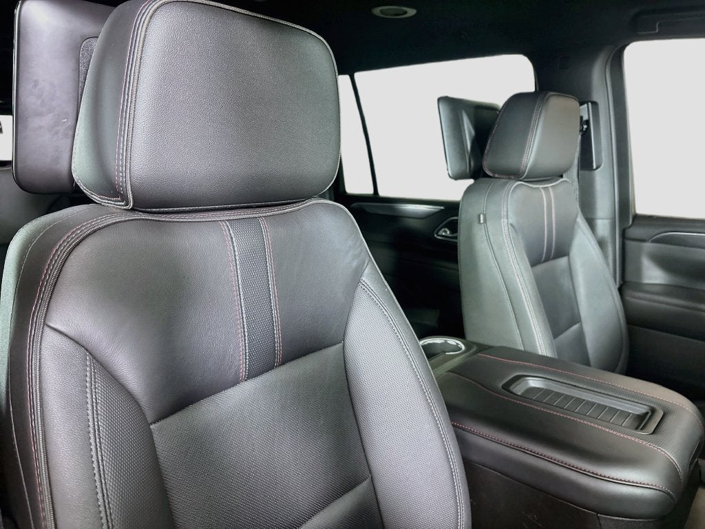 2024 Chevrolet Suburban RST - Photo 35