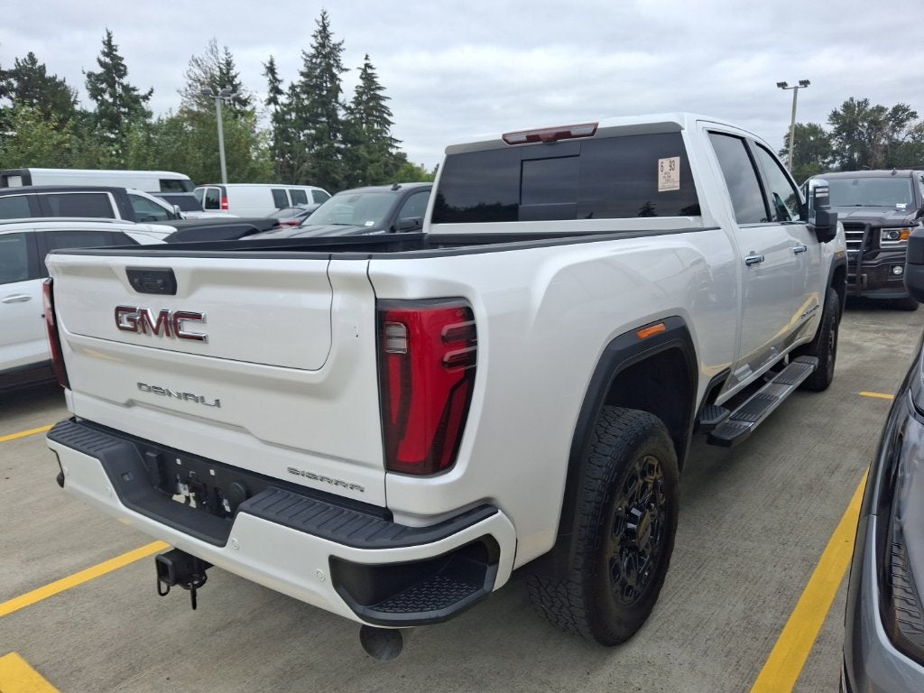 2024 GMC Sierra 3500 HD Denali