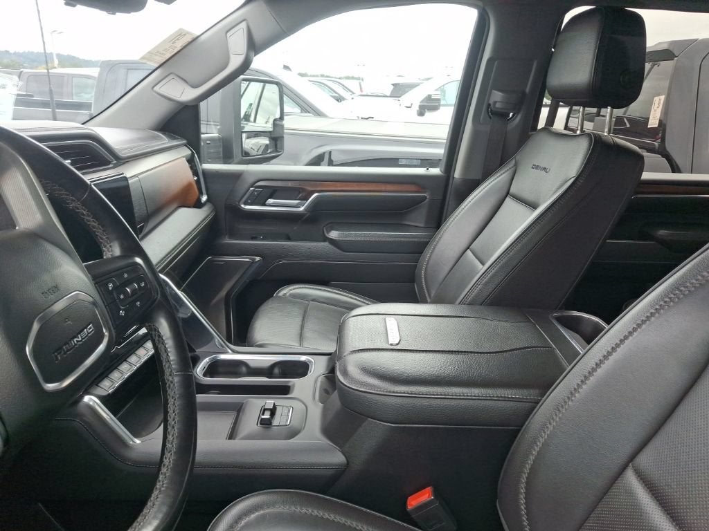 2024 GMC Sierra 3500 HD Denali