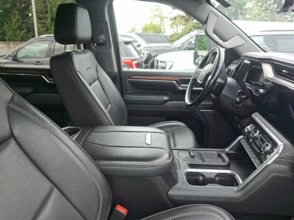 2024 GMC Sierra 3500 HD Denali