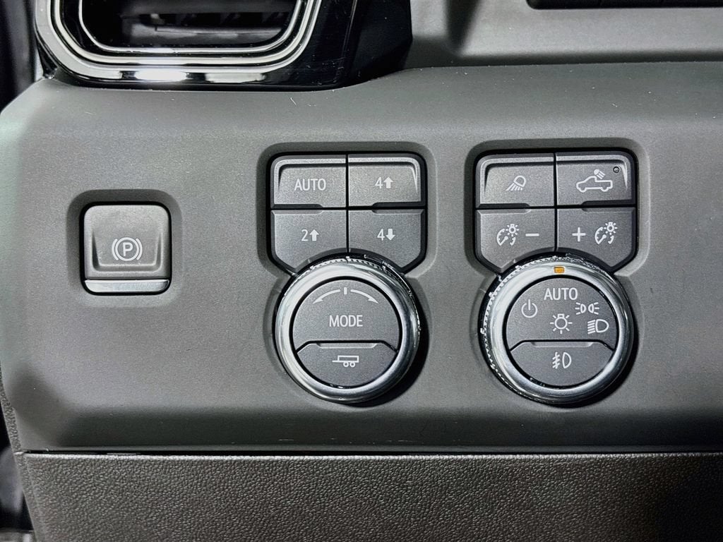 2024 GMC Sierra 2500HD AT4X - Photo 11