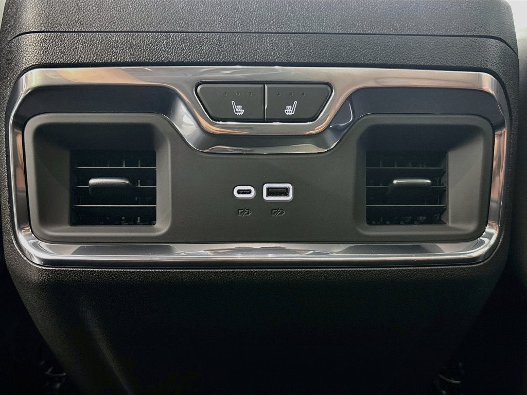 2025 GMC Sierra 3500 HD Denali Ultimate