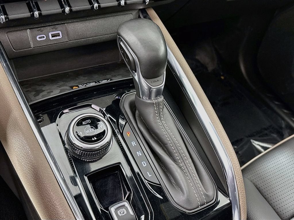 2024 GMC Canyon Denali