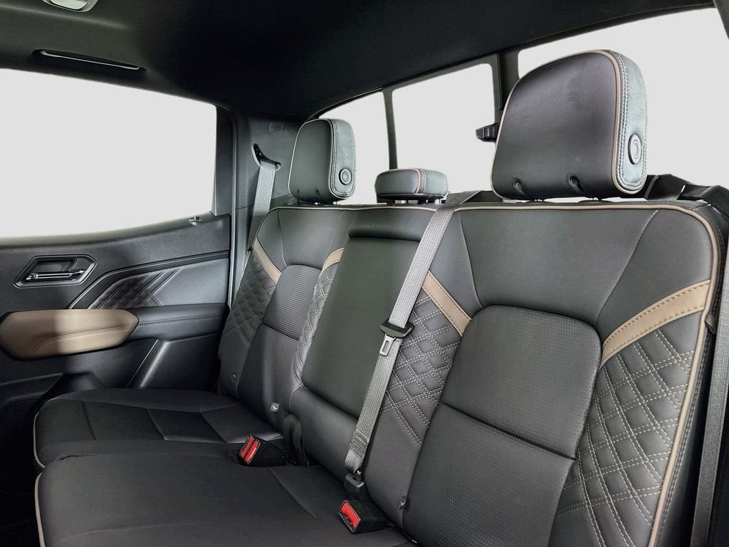 2024 GMC Canyon Denali