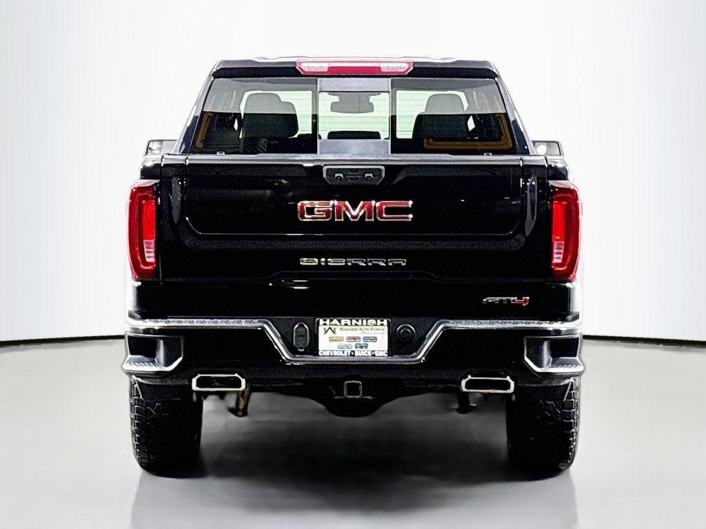 2022 GMC Sierra 1500 AT4