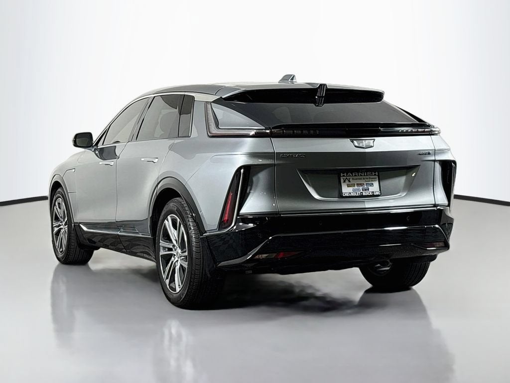 2024 Cadillac LYRIQ Luxury 1