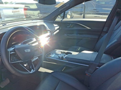 2024 Cadillac LYRIQ Luxury 1
