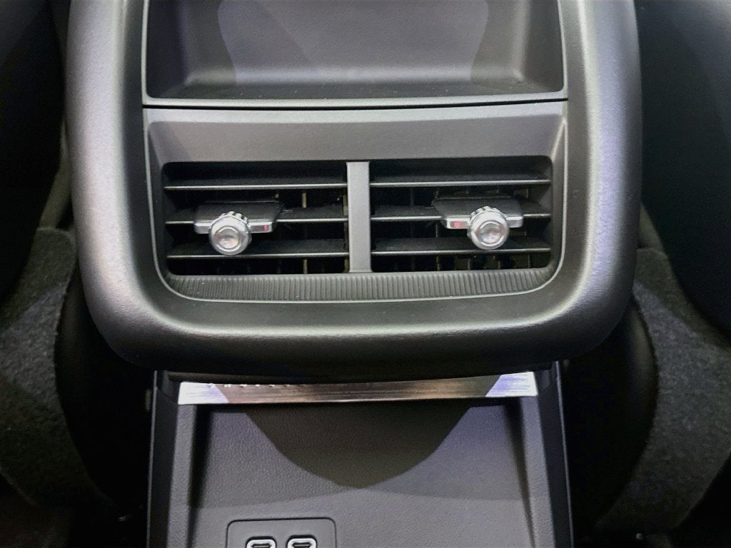 2024 Cadillac LYRIQ Luxury 1 - Photo 27