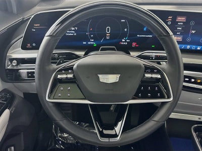 2024 Cadillac LYRIQ Luxury 2