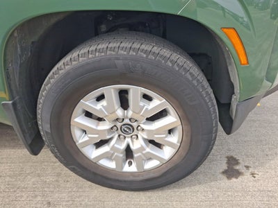 2023 Nissan Frontier Crew Cab SV 4x2