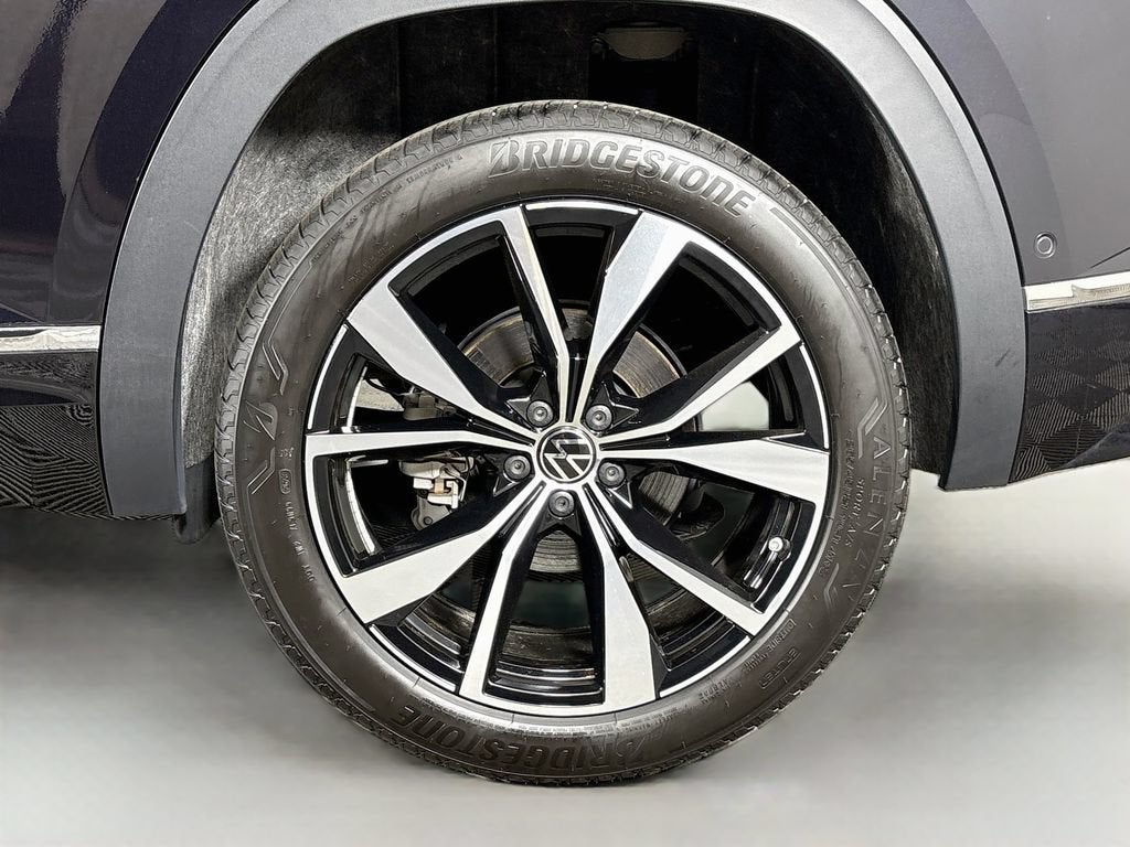 2024 Volkswagen Atlas Cross Sport 2.0T SEL Premium R-Line